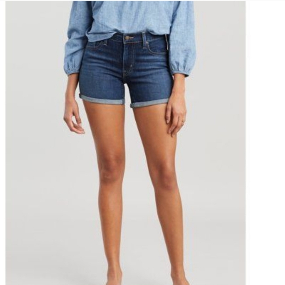 Levi's Bermuda Shorts 27 Raw Hem Rolled Dark Blue Dye